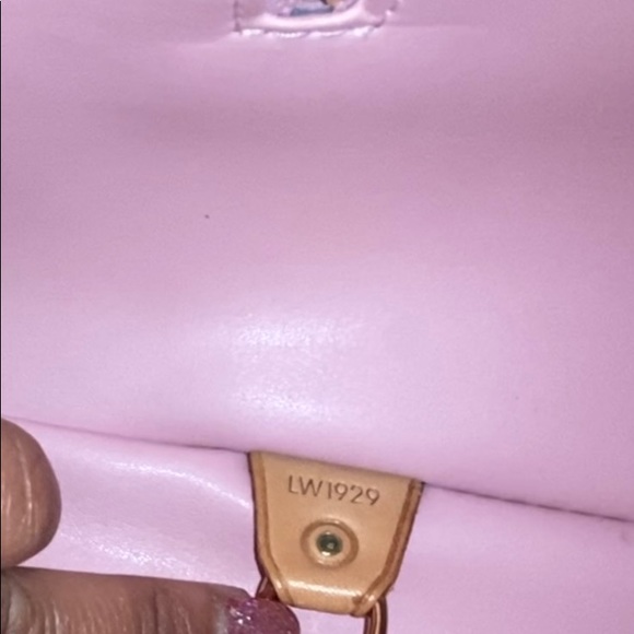 Vernis LV - Picture 13 of 14